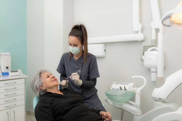 Best Weekend Emergency Dentist in Port Clinton, OH